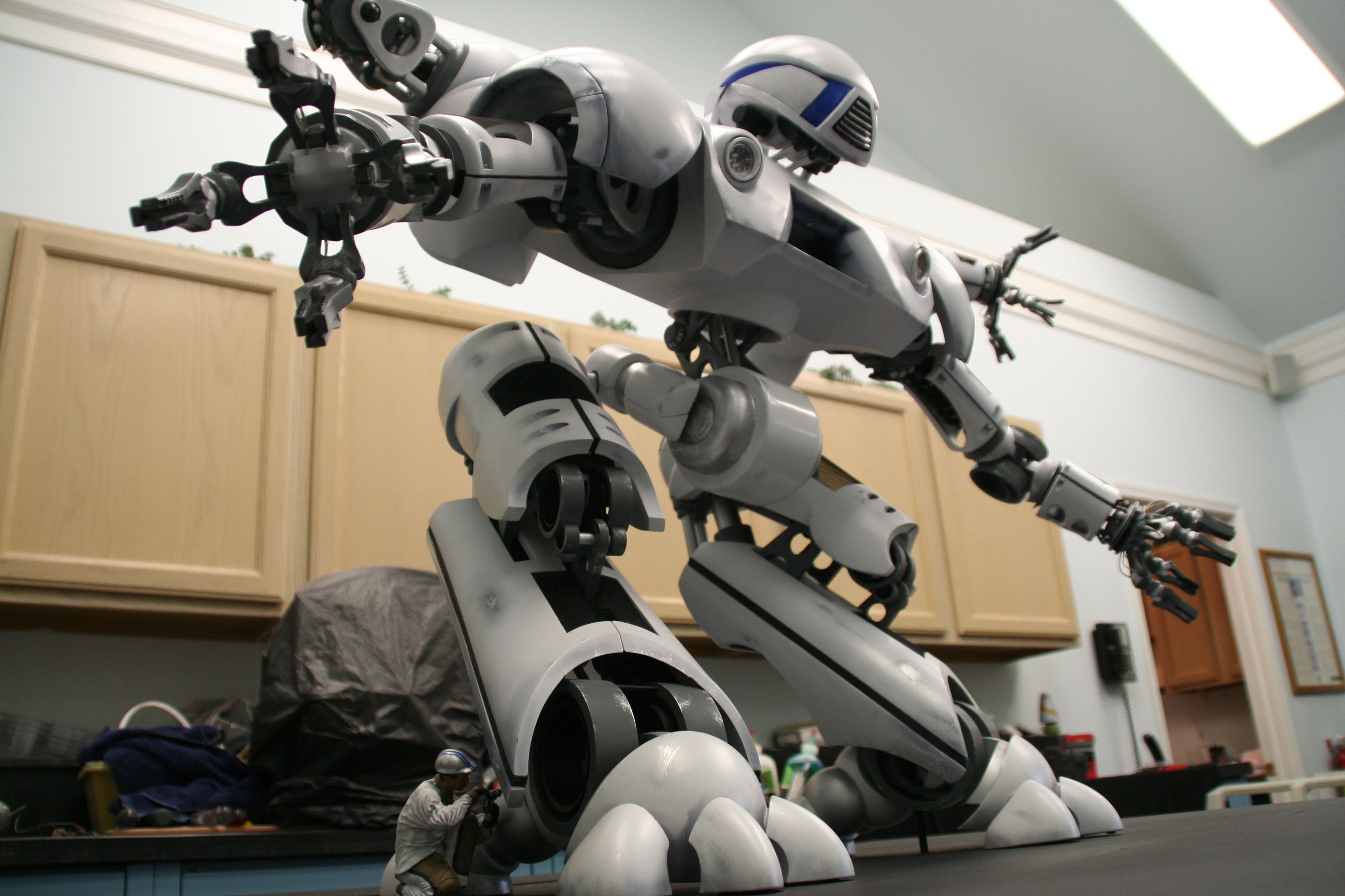 Новинки про роботов. Робот. Роботи. Разные роботы. Самые современные роботы.