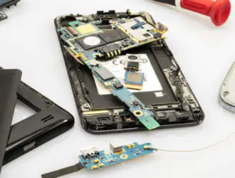 Когда ремонтировать или когда стоит заменить ваш телефон