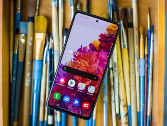 Обзор Samsung Galaxy S20 FE