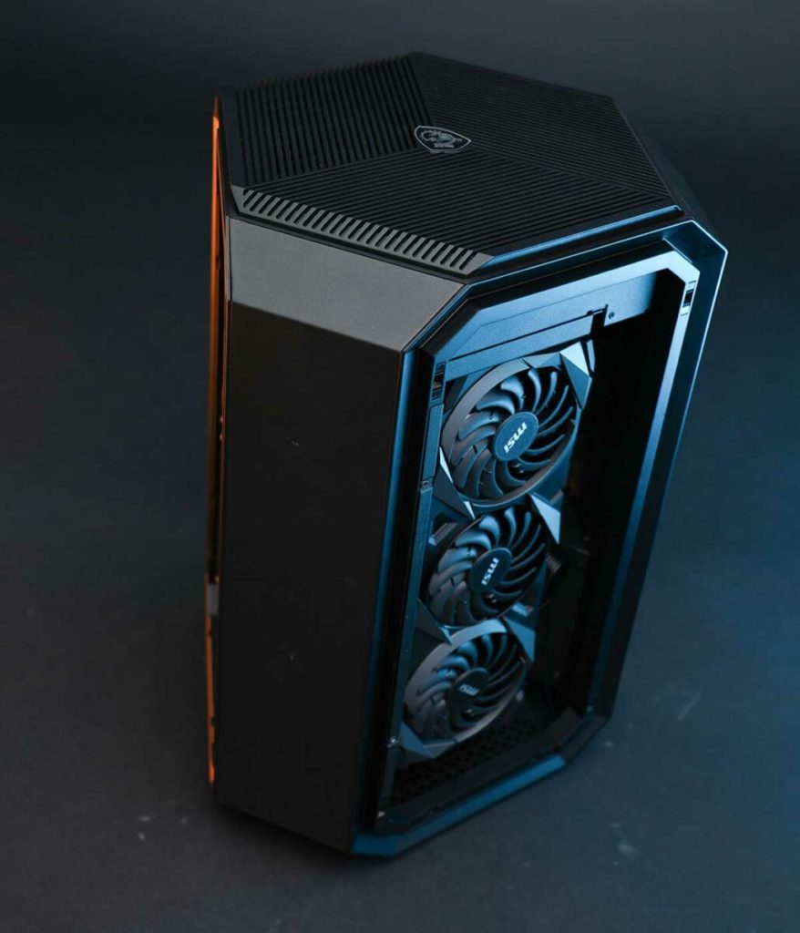 Шестиугольный корпус MEG Treble SFF от MSI выглядит интригующе