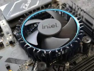 Обзор штатного кулера Intel Laminar RM1
