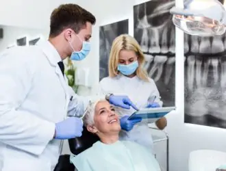 Тенденции в области зубных имплантатов 2023