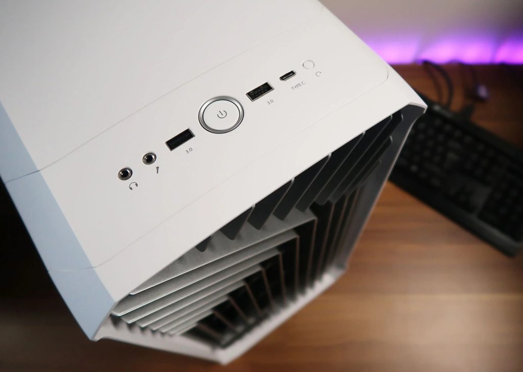 Обзор шасси Fractal Design Torrent Compact. Просто сказочно - производительность