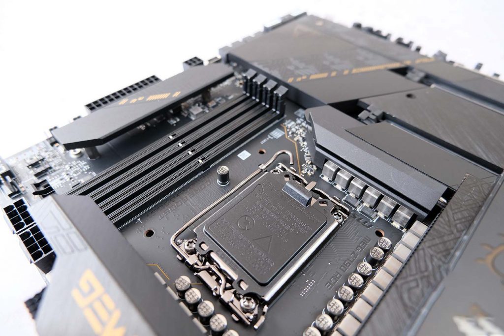 Вот 5 вещей, которые вам нужно знать при покупке материнской платы в 2023 году