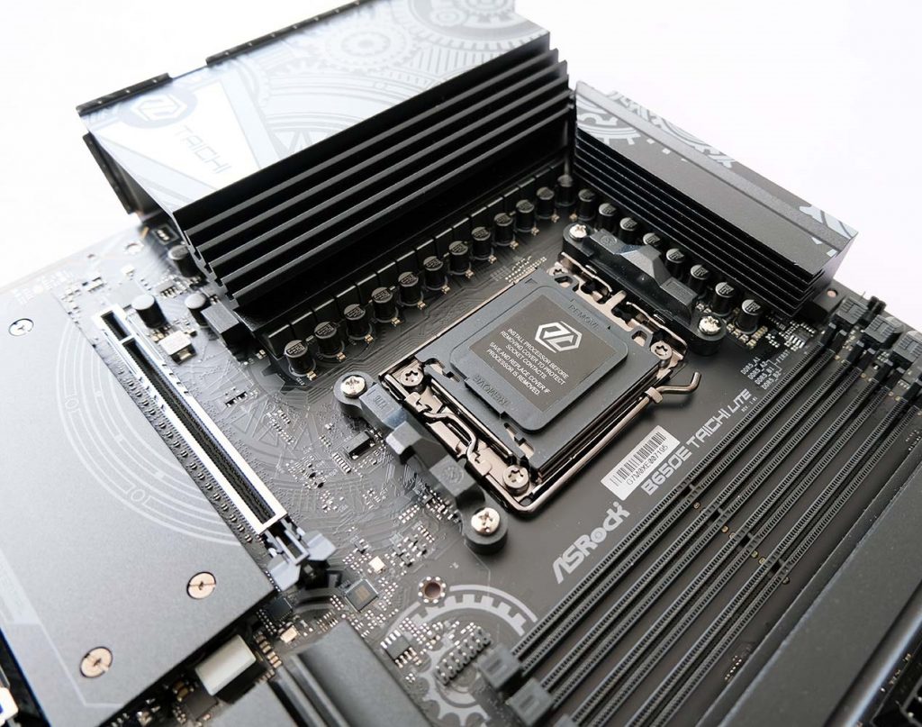 Обзор материнской платы ASRock B650E Taichi Lite та, которую мы бы выбрали