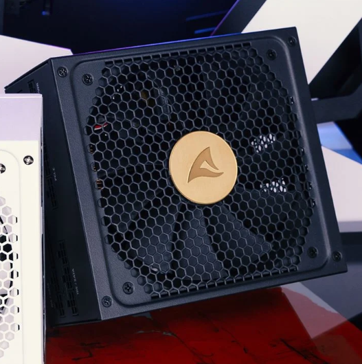 Sharkoon выпускает серию блоков питания Rebel P30 Gold мощностью до 1300 Вт 2