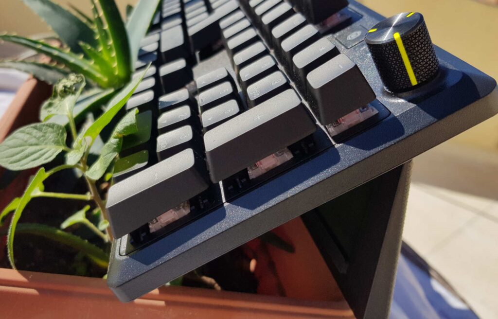 Обзор Corsair K70 RGB Core. Фантастические впечатления от набора текста