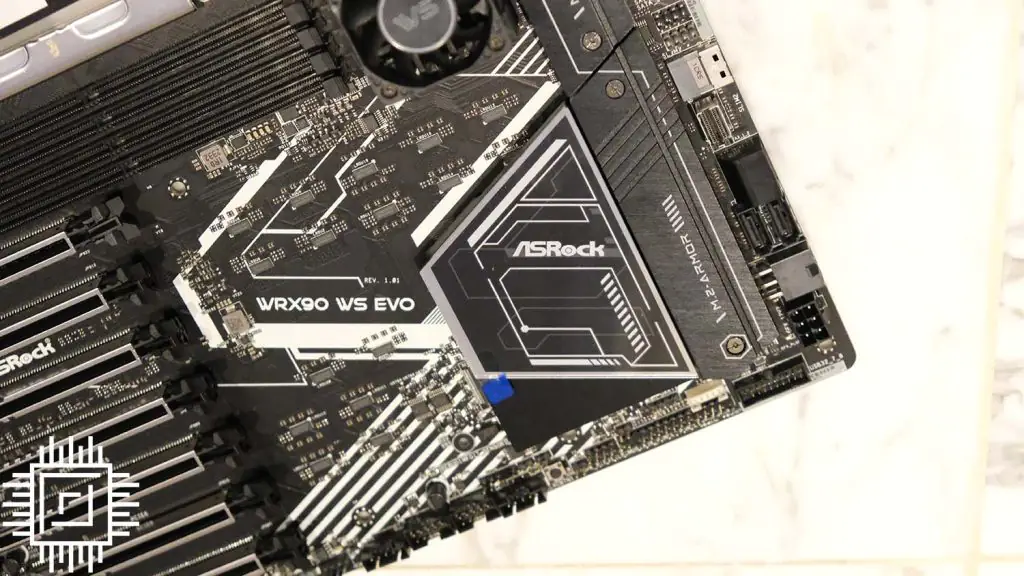 Познакомьтесь с чудовищной материнской платой ASRock WRX90 WS Evo AMD Threadripper Pro WX