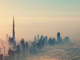 Бизнес в ОАЭ: Путеводитель по возможностям в стране процветания