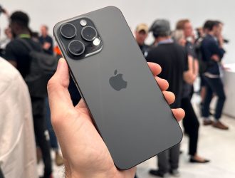 iPhone 15 Pro: Чем он отличается от других смартфонов?