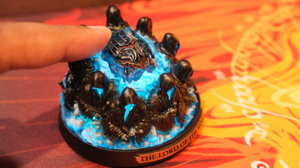 Эта клавиатура из «Властелина колец» в мифриле достойна своего веса