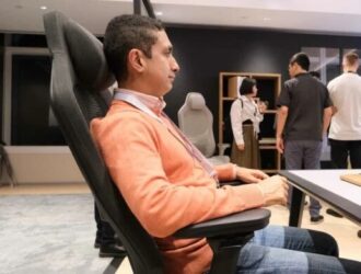 Игровое кресло Fractal Refine — дорогое облако для вашего мягкого места