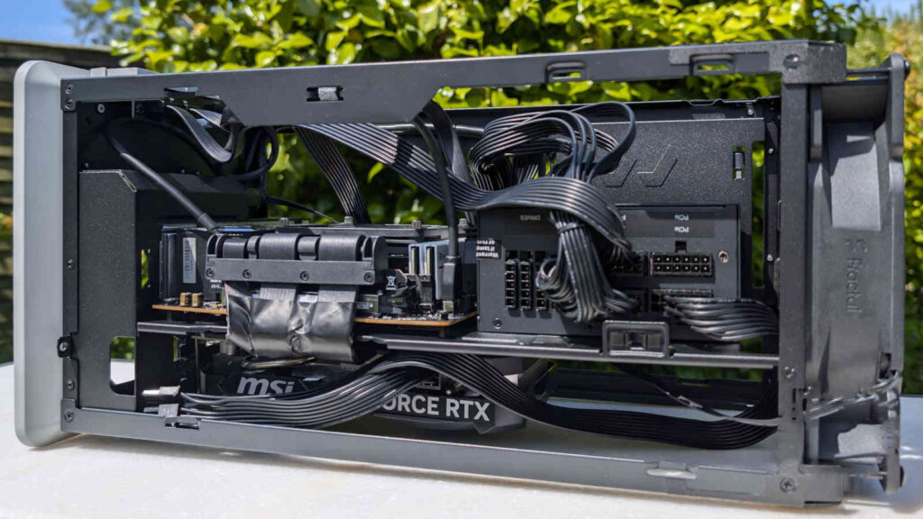 Обзор Fractal Design Mood: создание корпуса для тканевых ПК