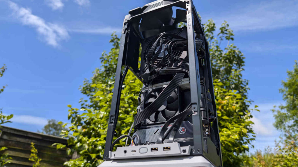 Обзор Fractal Design Mood: создание корпуса для тканевых ПК