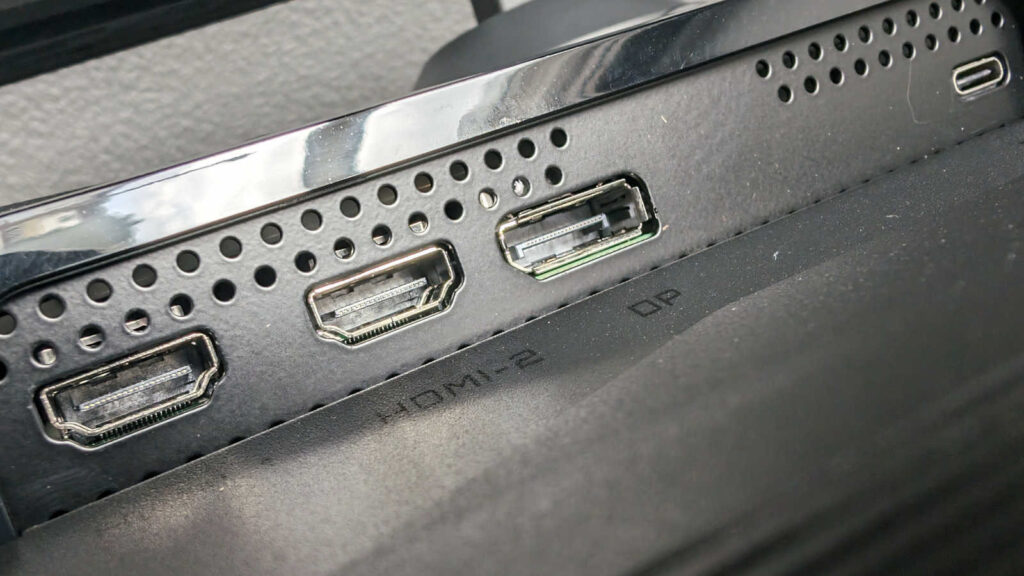 Обзор Gigabyte Aorus FO27Q3: гладкий игровой монитор QD-OLED