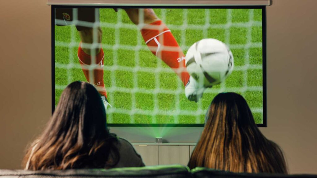 Проектор Philips Screeneo UL5 Smart UST имеет огромную скидку в первый день