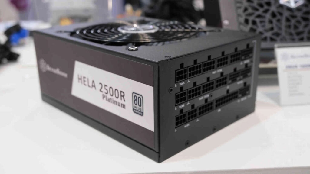 SilverStone устанавливает на свой блок питания четыре разъема питания 12 В-2×6