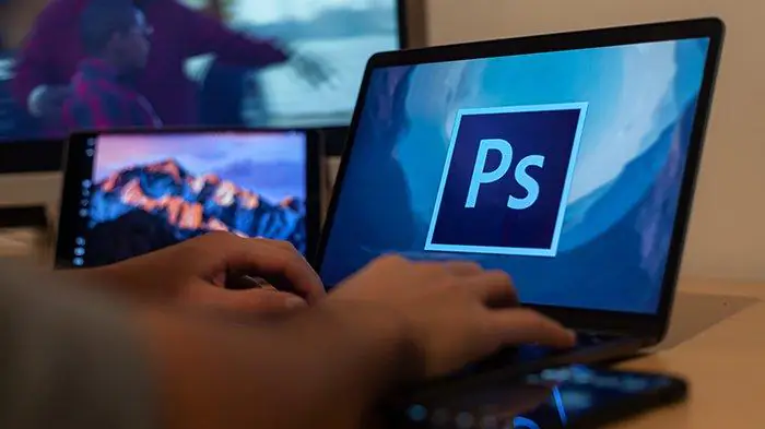 Adobe Photoshop в 2024 году: эволюция графического редактора