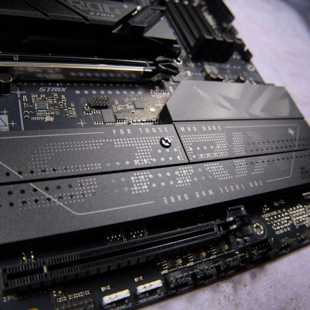 Обзор Asus ROG Strix B860-F Gaming WiFi: премиум-мейнстрим