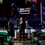 Что такое «ДВА ДИВАНА»: юмористическое шоу нового поколения