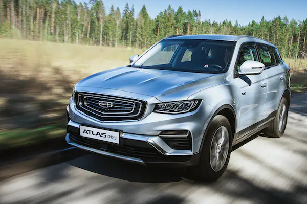 Geely Atlas Pro: стоит ли покупать китайский SUV?