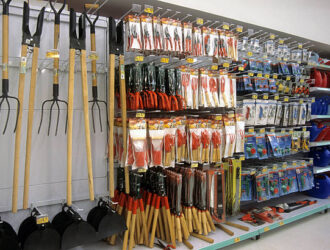 Как выбрать интернет-магазин для покупки садового инвентаря и кухонных принадлежностей