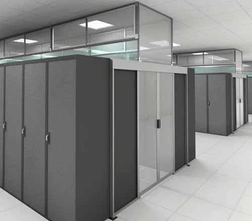 Что такое оргстекло и применение его в дата-центрах