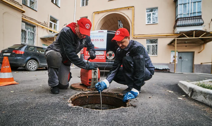 Промывка канализации: полное руководство по методам, профилактике и выбору решений