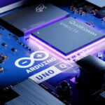 Qualcomm покупает Arduino и анонсирует UNO Q, новое поколение, ориентированное на искусственный интеллект и Интернет вещей