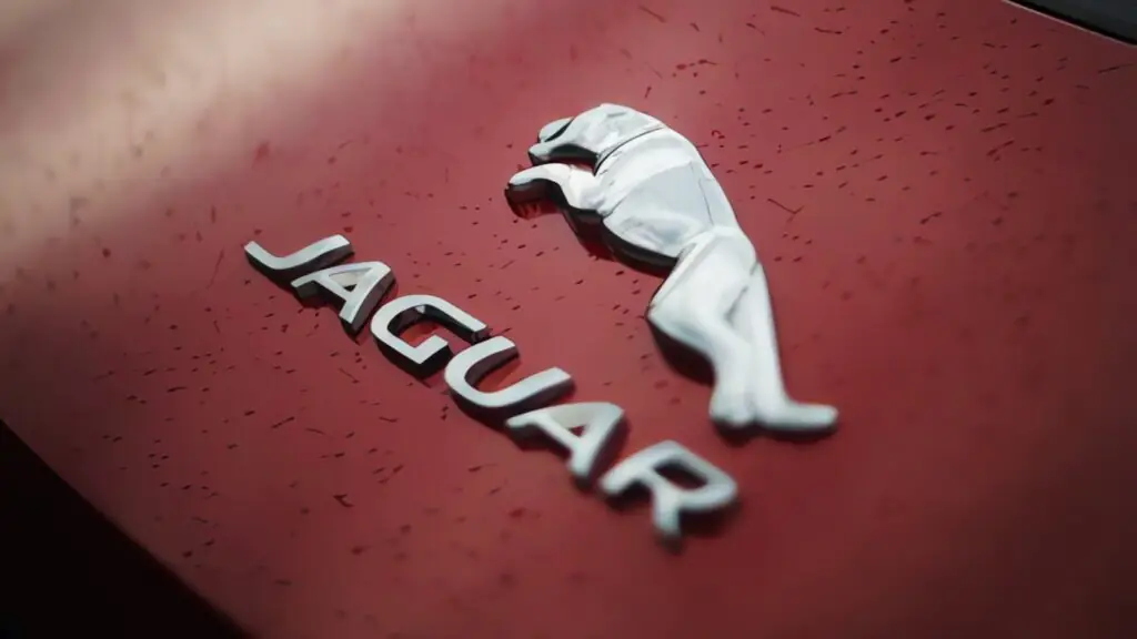 Кибератака на Jaguar Land Rover обошлась компании более чем в 220 миллионов долларов