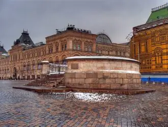 Каменная платформа на Красной площади как элемент истории и цифровой культуры