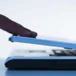 Как отключить переход в спящий режим при закрытии крышки ноутбука в Linux (2 минуты)