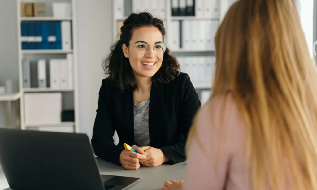 Как меняется рынок подбора персонала в ИТ и промышленности: инструменты, подходы и роль кадровых агентств