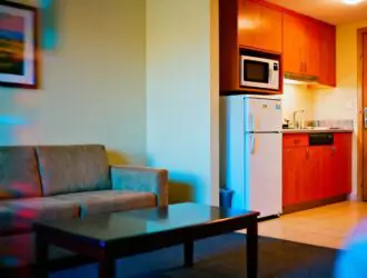 Что такое сервисные апарт-отели и как выстроить стратегию выхода на рынок