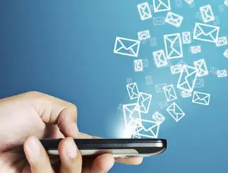 Использование SMS-рассылок в IT-организациях: преимущества, сценарии и практика