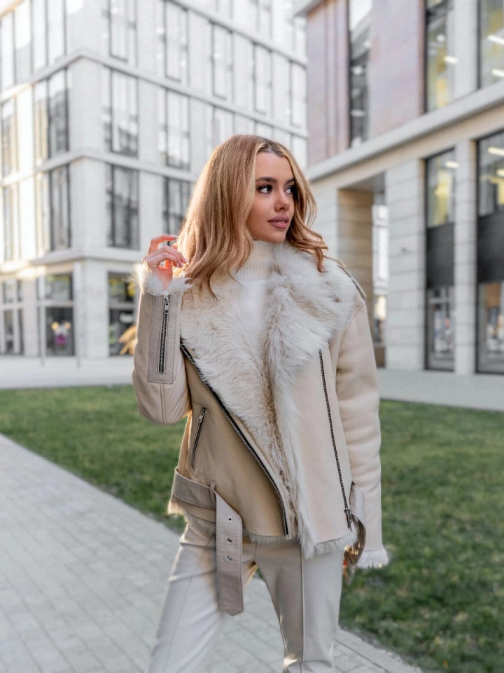 Женская верхняя одежда высокого качества — стиль, тепло и оригинальность